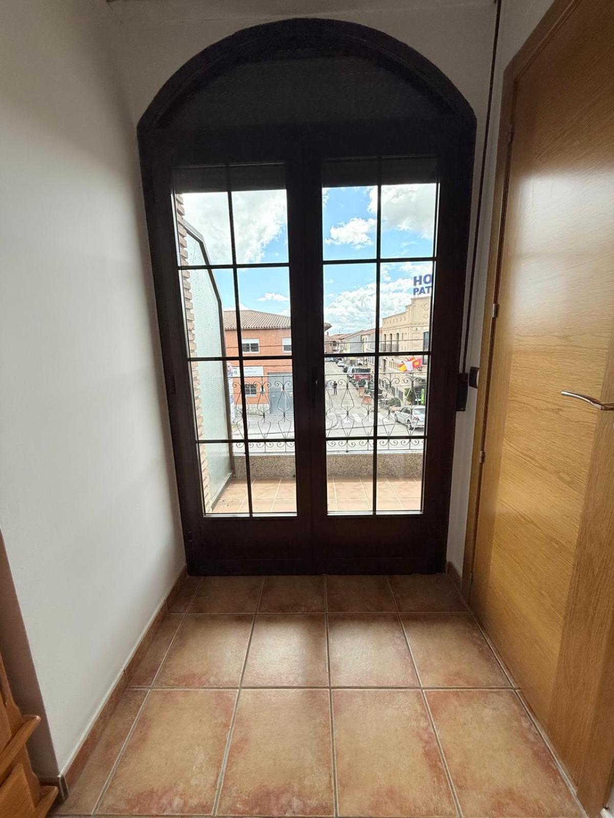 Hostal Castilla Mocejon Bagian luar foto